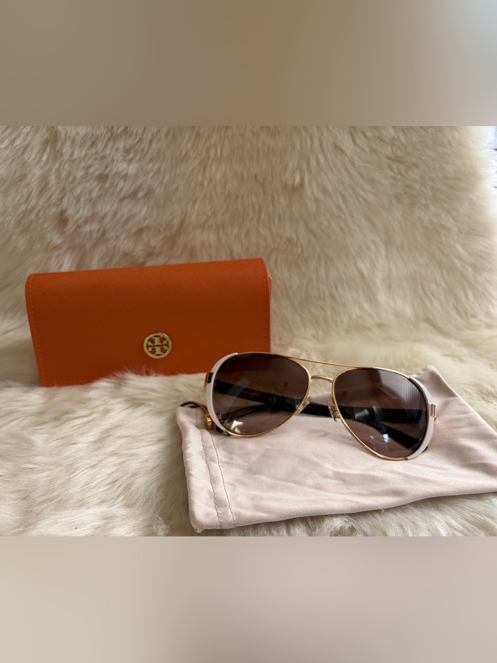 Tory Burch TY6052 aviator sunglasses